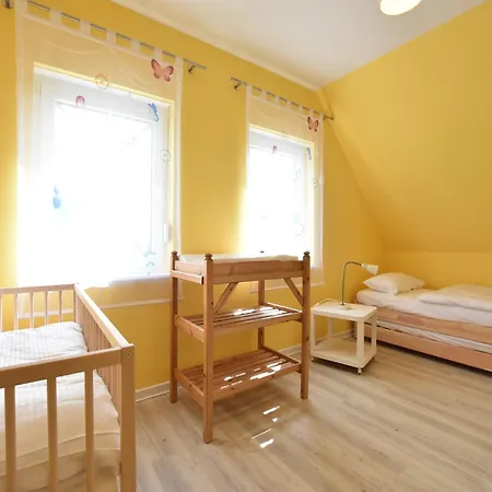 Mit Trampolin In Hornstorf, Cleaning Included Ferienhaus Hornstorf